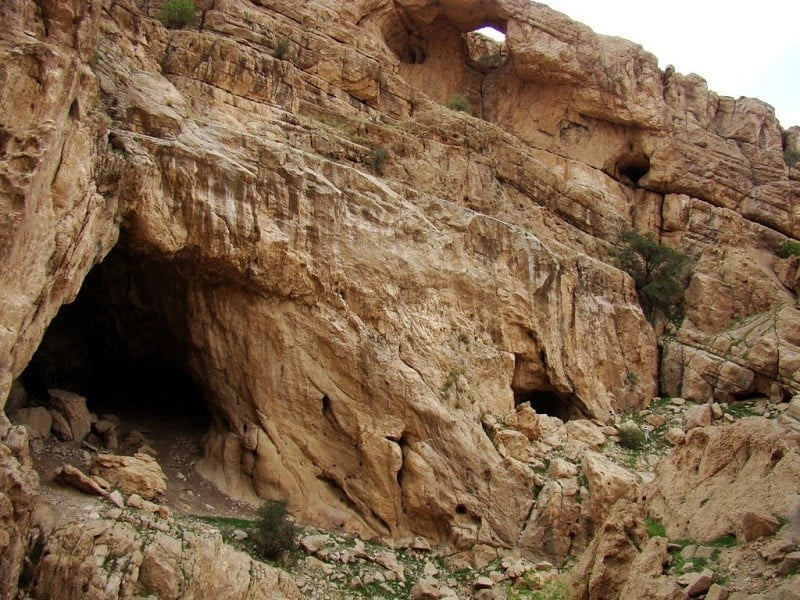 Moghan cave 02