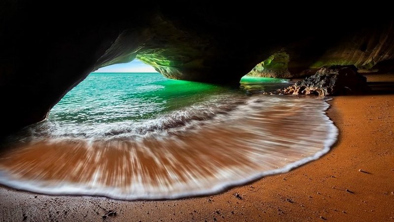 Benood Asalouye beach 3