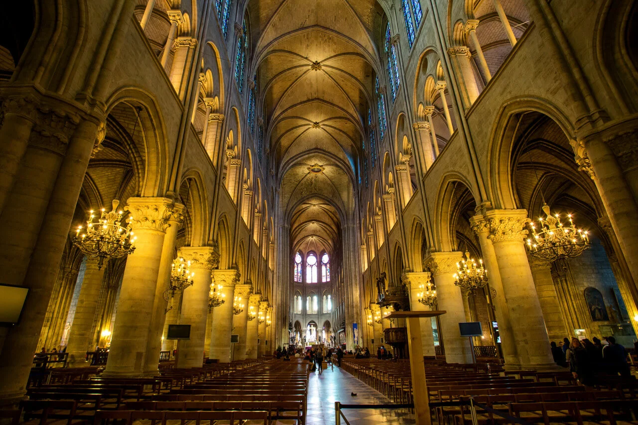 NotreDame Interior 1280x854 1