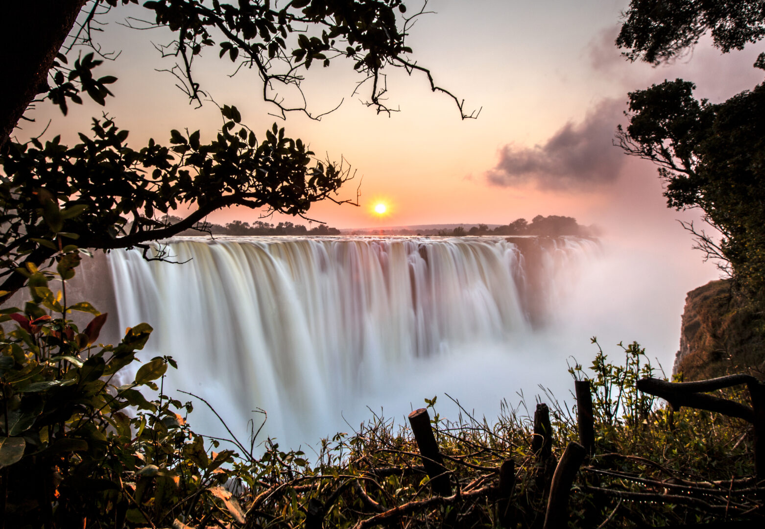 Zambia Zimbabwe Victoria Falls Impressive View 1